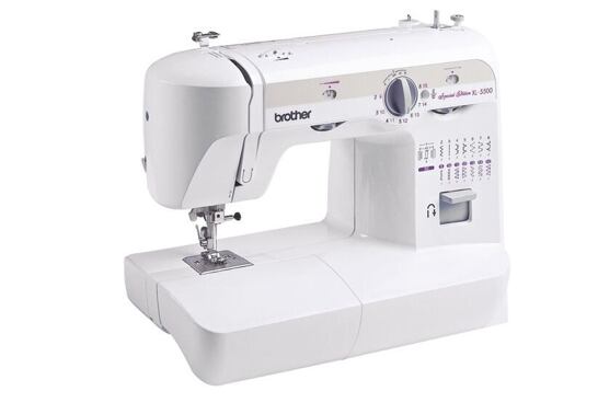 Šicí stroj Brother XL 5500