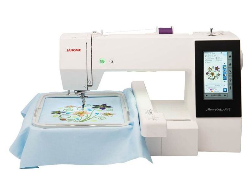 Vyšívací stroj Janome MC500E