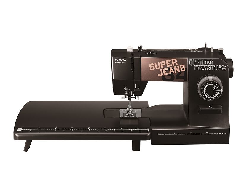 Šicí stroj Toyota Super Jeans J34 PE - černá